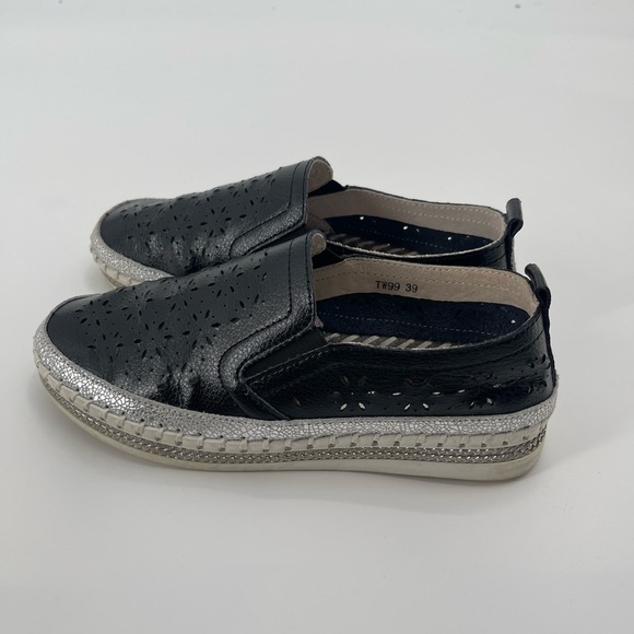 Bernie Mev TW99 Slip On Leather Perforated Black Shoes size 39 Size Us 9 - Picture 1 of 14